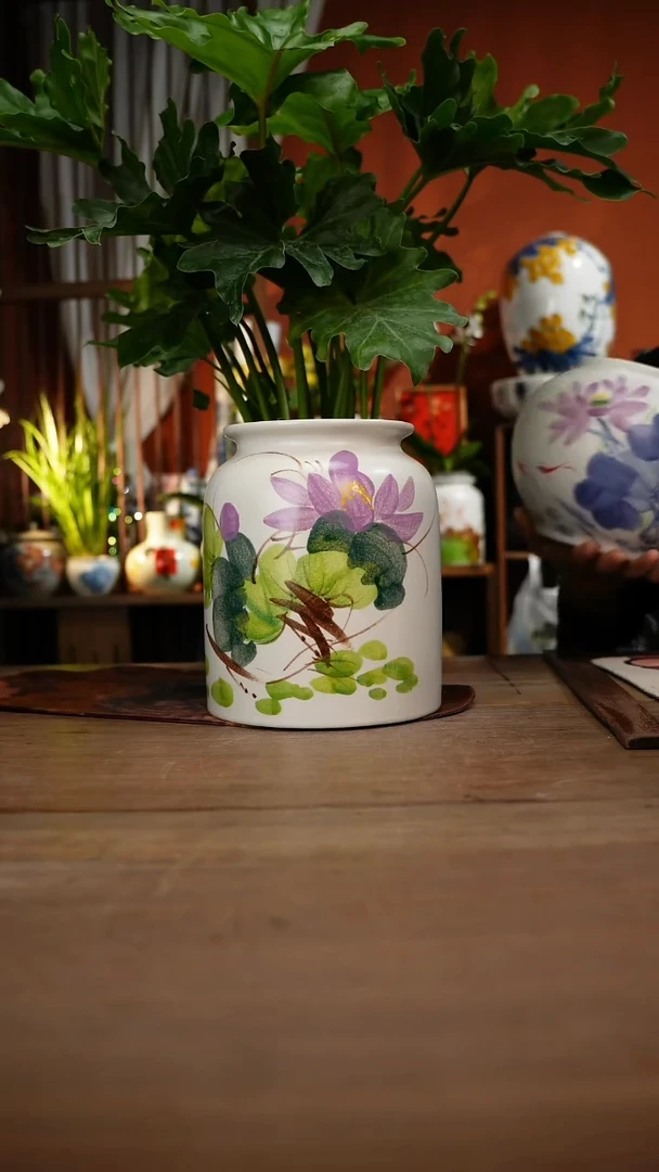 当代高温釉下彩手绘陶瓷餐具