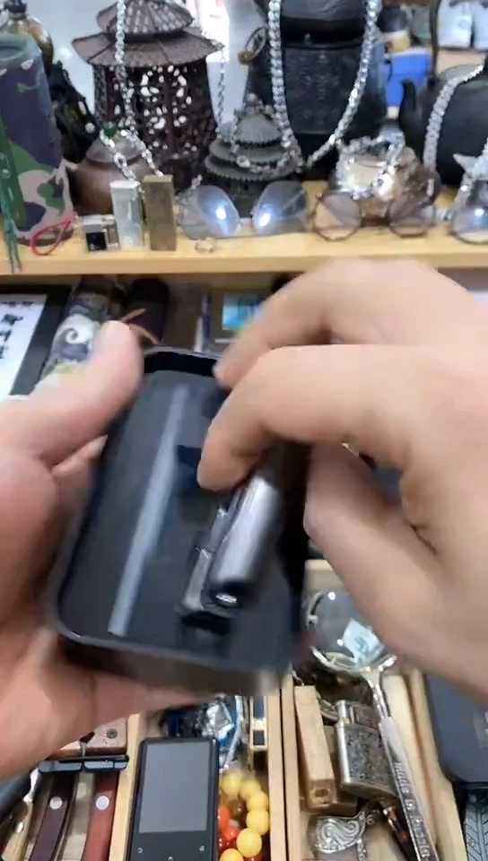 瓷片闪购商品  如图所示