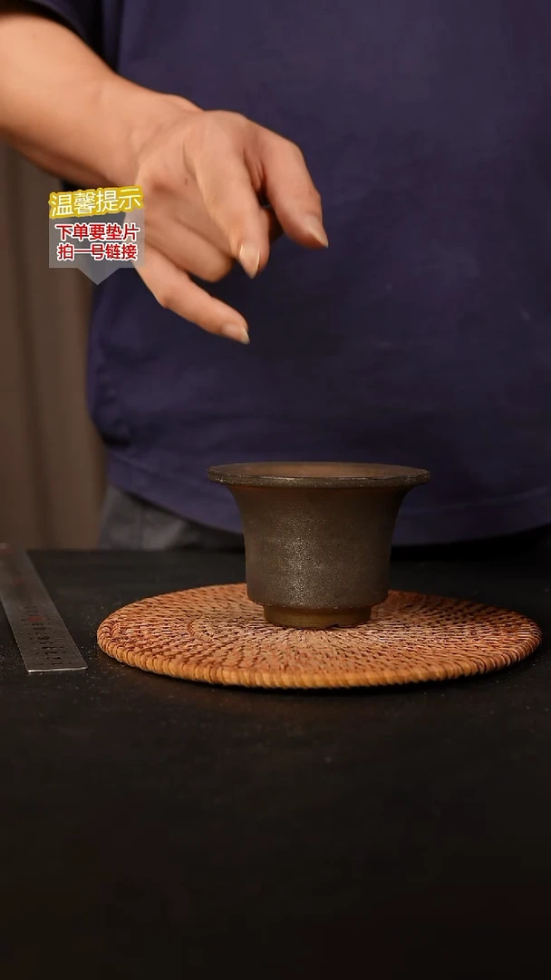瓷片 外口径约10  外高约7