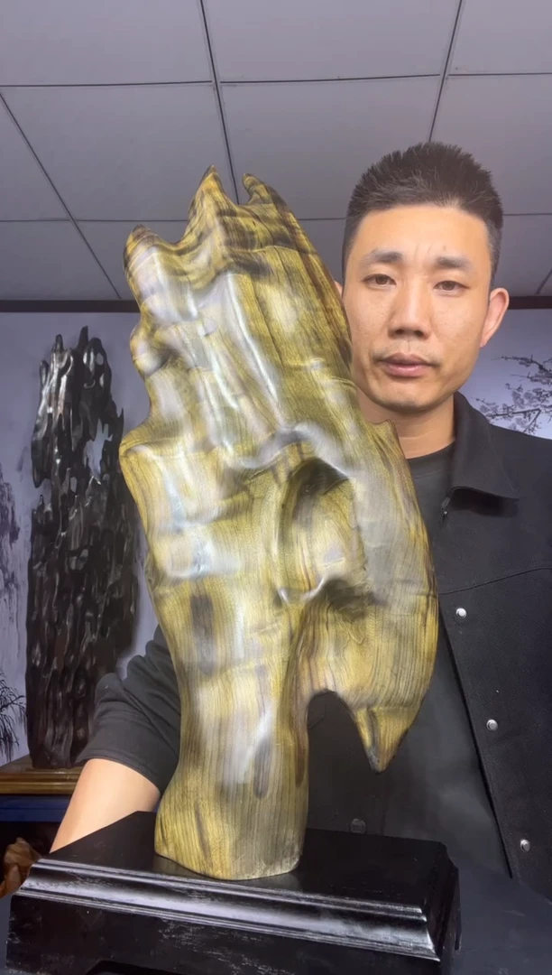 金丝楠木头款威****景金丝楠木工艺品摆件