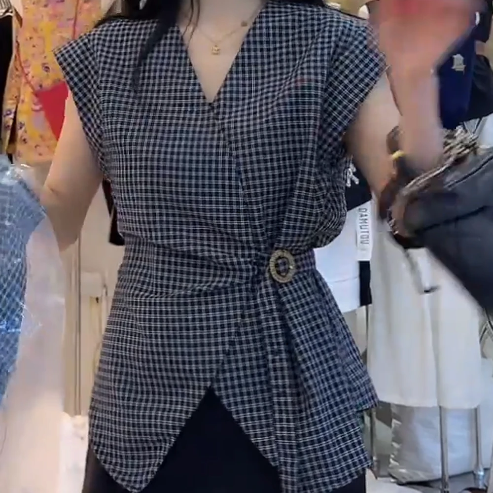 格纹水洗无袖格子常规薄款衬衫短款夏季洋气修身收腰