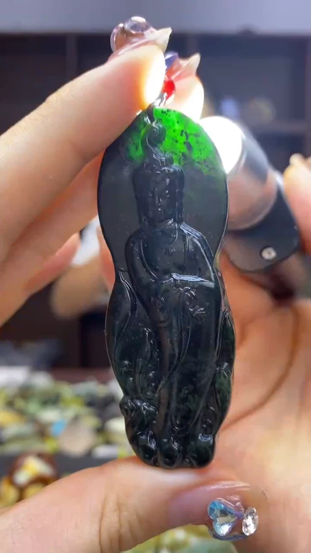 未镶嵌岫玉挂件