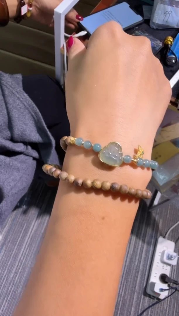 【闪购商品】翡翠手链未镶嵌翡翠小佛公双圈手串