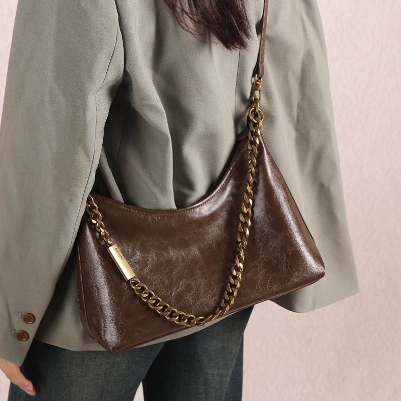 腋下包包女款爆款2025新款百搭单肩斜挎包小众通勤大容量hobo女包