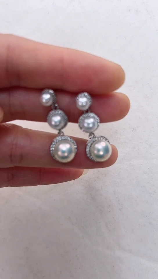【闪购商品】淡水珍珠耳饰合金三珠灵动银色