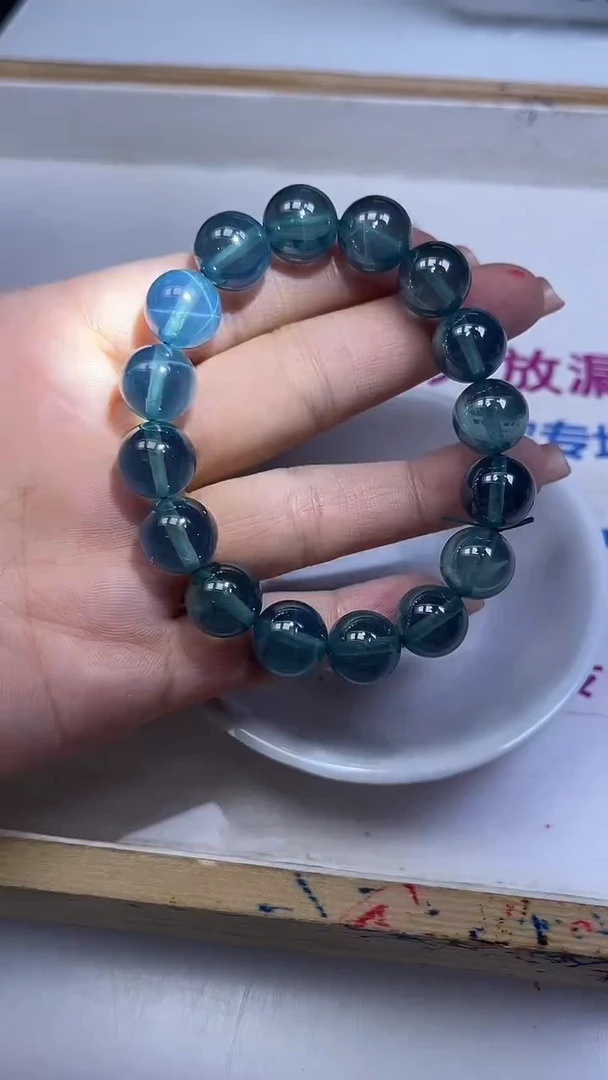 未镶嵌散珠红宝石B2147 湖水蓝宝石12mm1个28.8元