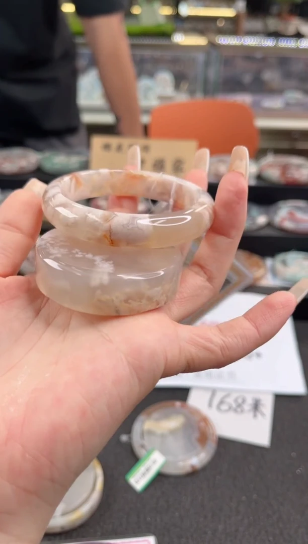 未镶嵌手镯石英质玉56圈口（赠品镯心）1039498