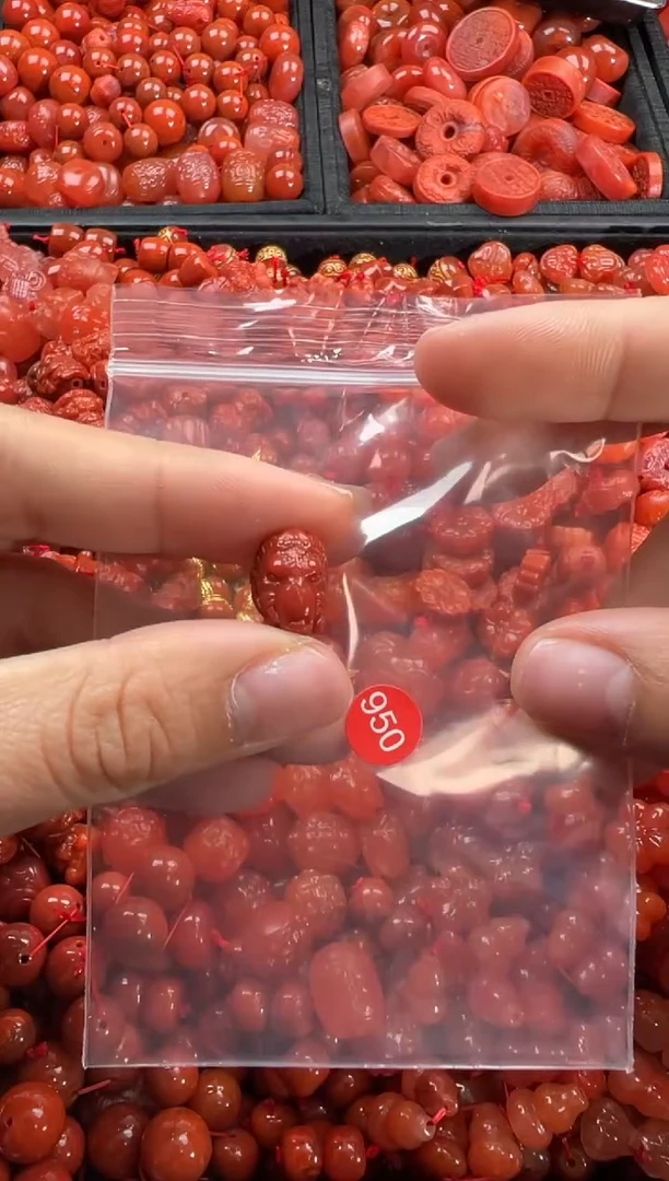 【闪购商品】南红玛瑙颈饰未镶嵌1
