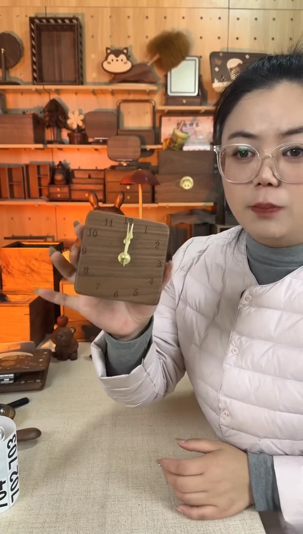 木北美黑胡桃钟表摆件