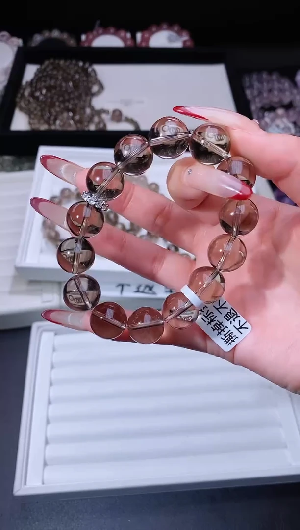 【闪购商品】水晶手链合金22.20茶晶手串 多样性发其一