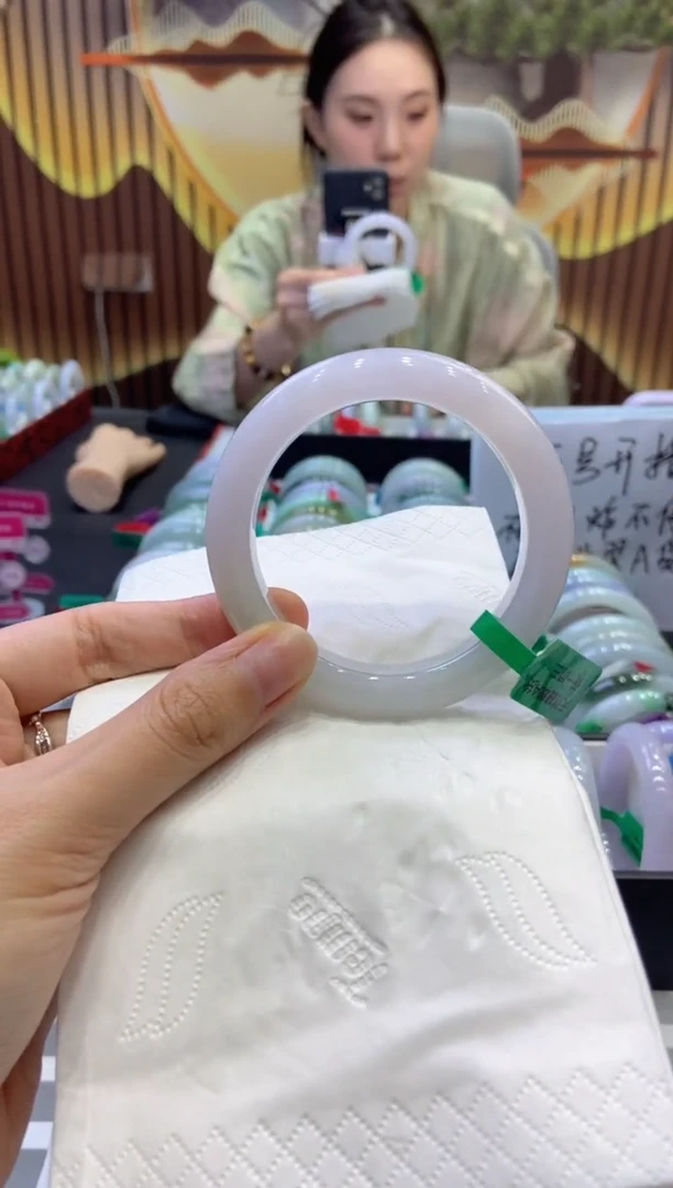 未镶嵌手镯翡翠00005357