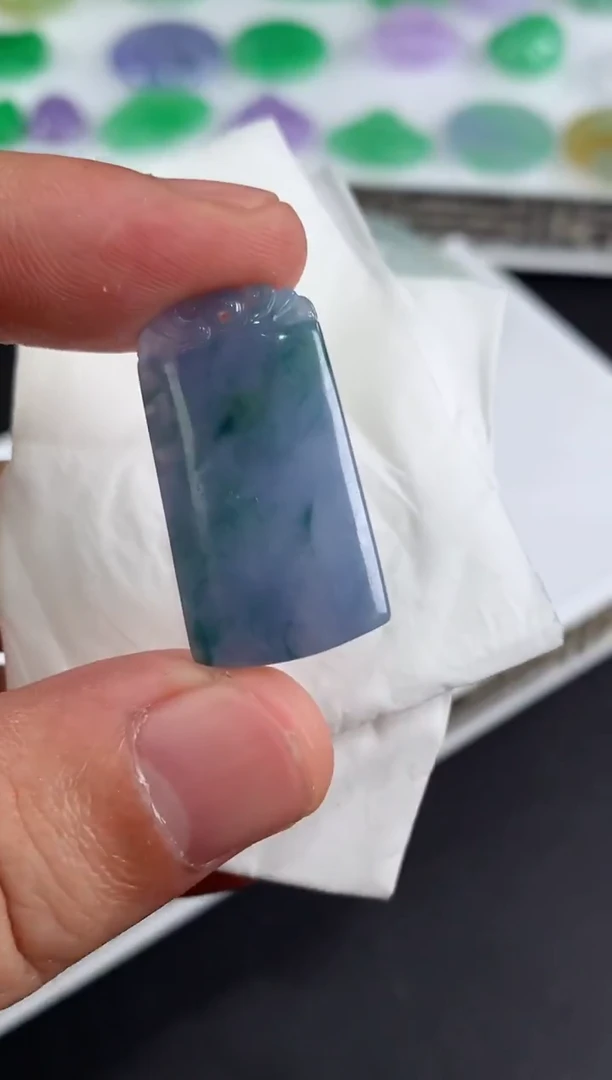 未镶嵌定制翡翠翡翠