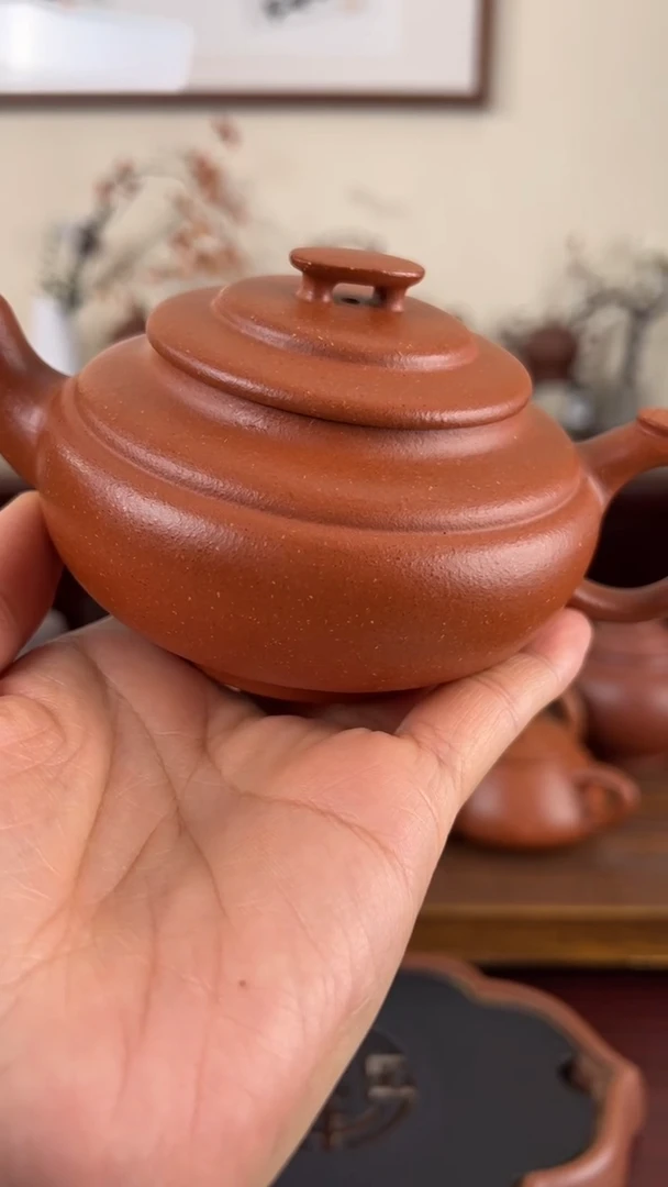 【闪购商品】紫砂茶壶红降坡上新桥壶240CC