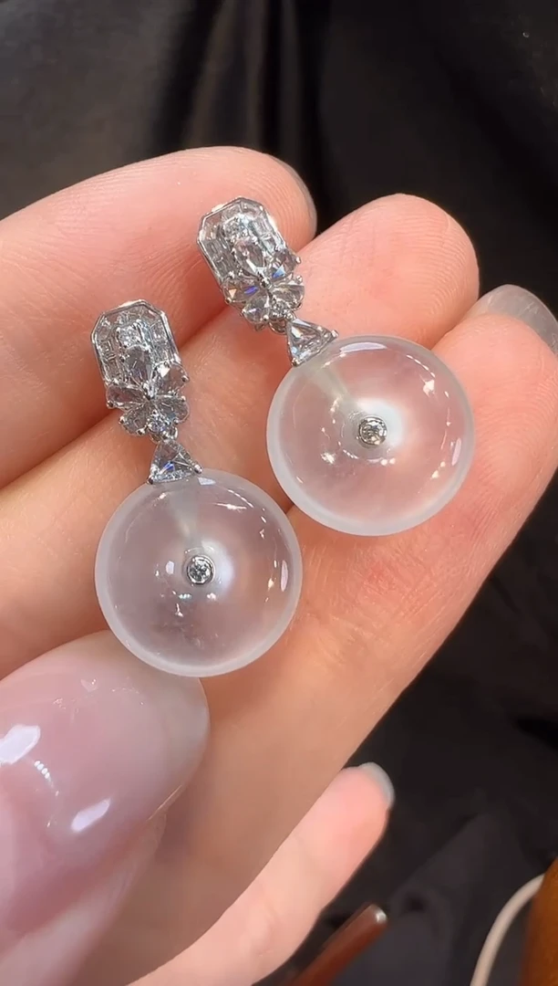 18K金镶嵌翡翠耳饰L6耳钉