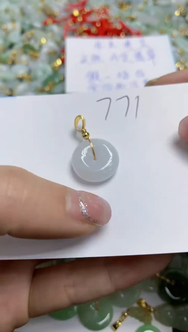 【闪购商品】翡翠颈饰合金天然翡翠A货