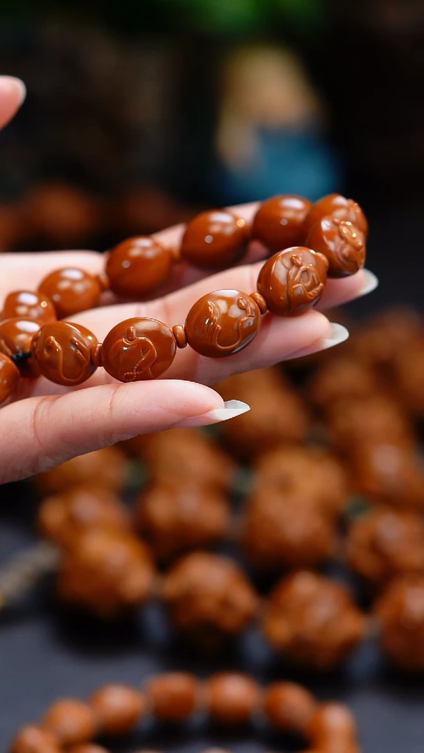 【闪购商品】橄榄核吊坠橄榄核