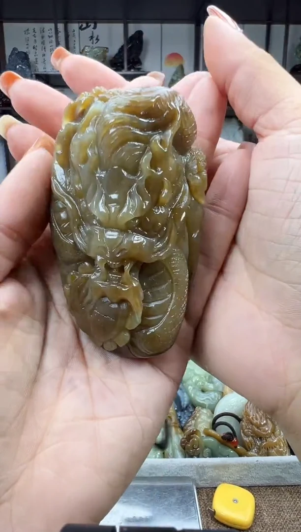 未镶嵌和田玉把件1