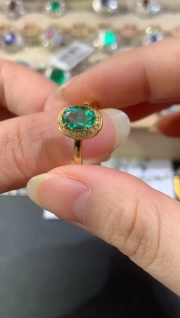 18K金镶嵌戒指祖母绿D545|4980