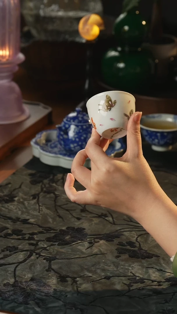 瓷片