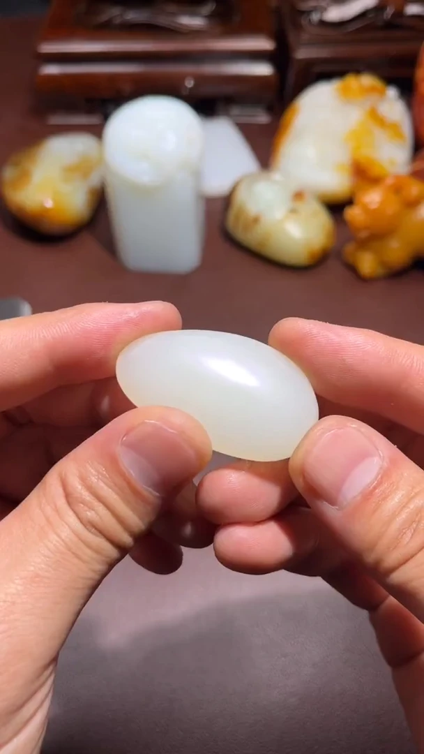 未镶嵌和田玉把件秋**…和田玉