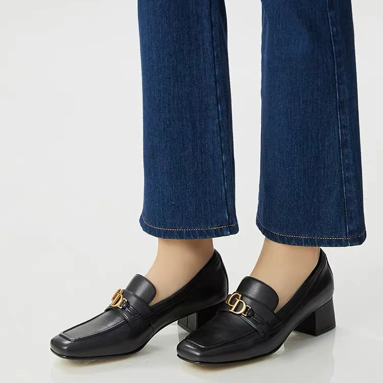 新款女鞋羊皮GD皮鞋时尚粗跟复古百搭方头乐福鞋绅士鞋单鞋真皮