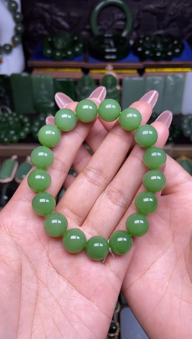 【闪购商品】和田玉手串粉绿未镶嵌珠子直径12
