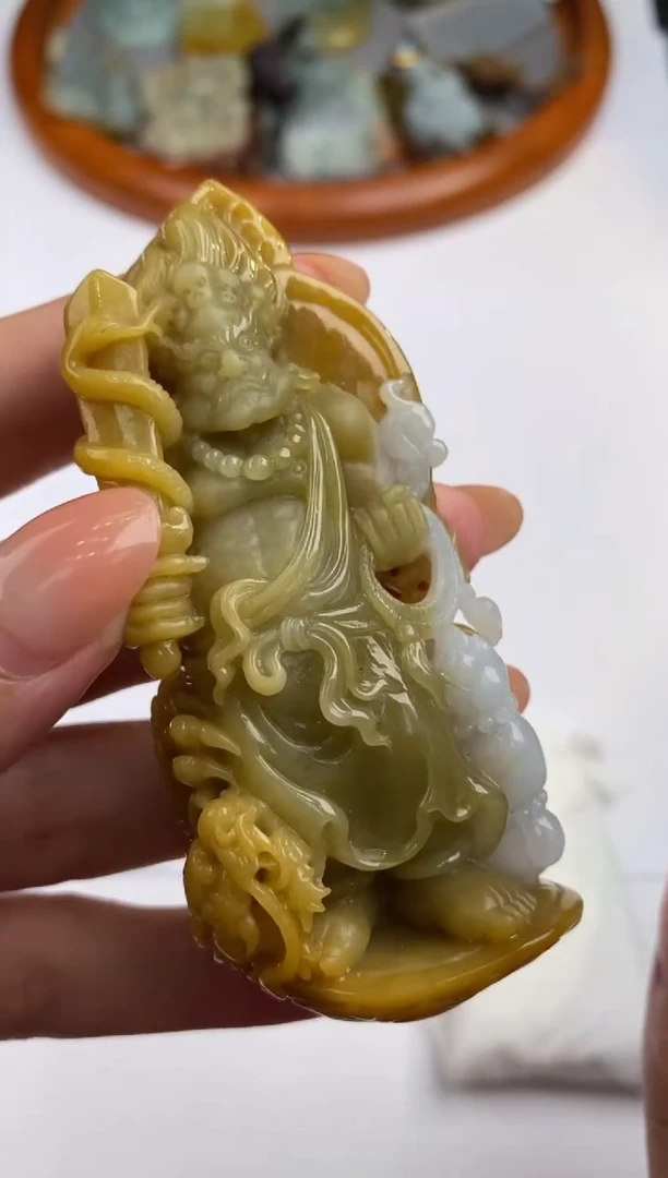 未镶嵌挂件翡翠307527   多人