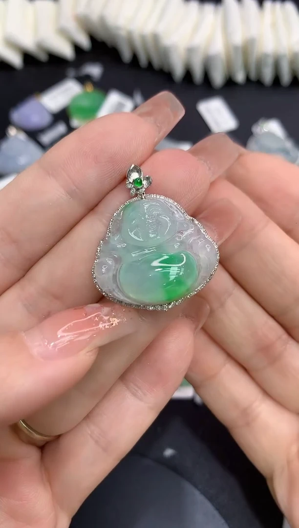 吊坠(不含链)18K金镶嵌翡翠111111111111