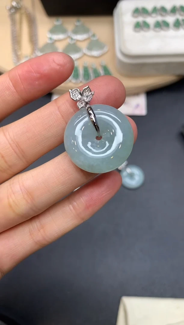 翡翠银S925镶嵌吊坠(不含链)平安扣【多样性发其一】