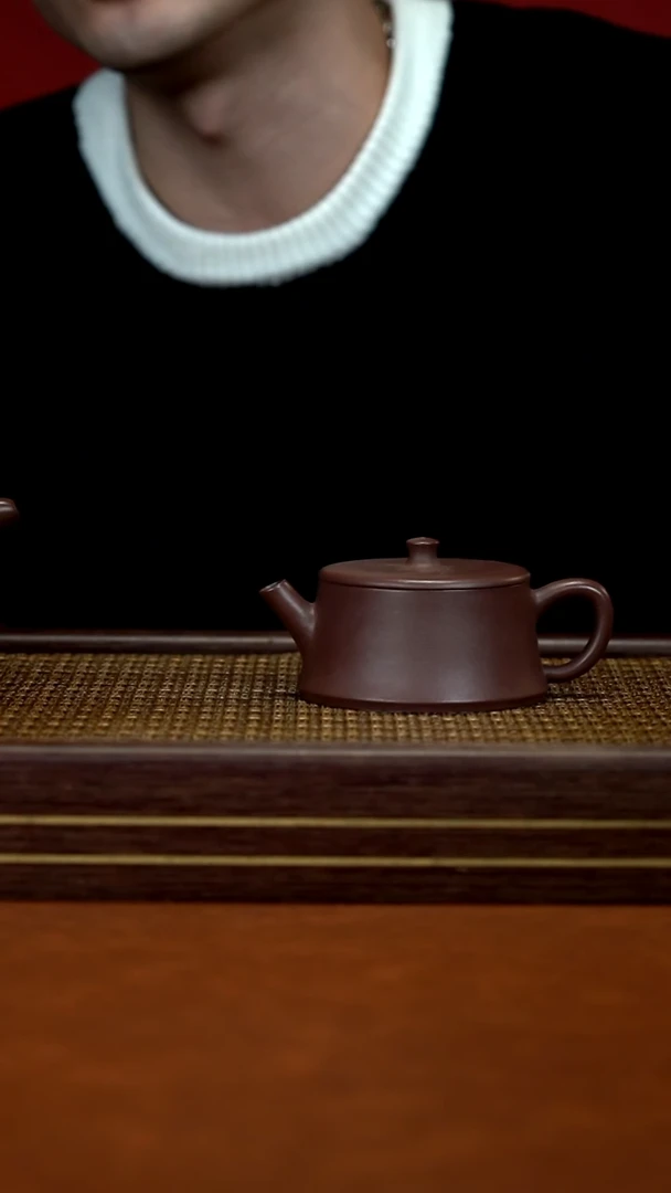 茶壶紫砂MXW    紫茄泥      云柱       140cc