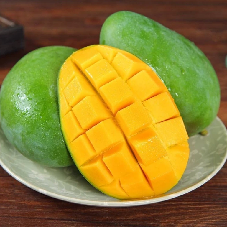 【催熟食用】越南青芒玉芒单果300g起带箱3斤放软纯甜