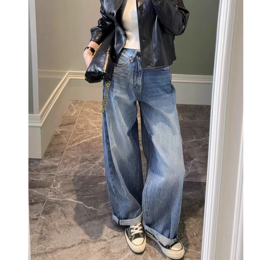 SU【300】503花 愫心  爆款弯刀牛仔裤2025春季新款扎花工艺弯刀裤~