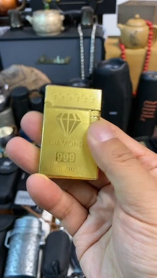 瓷片闪购商品，如图所示