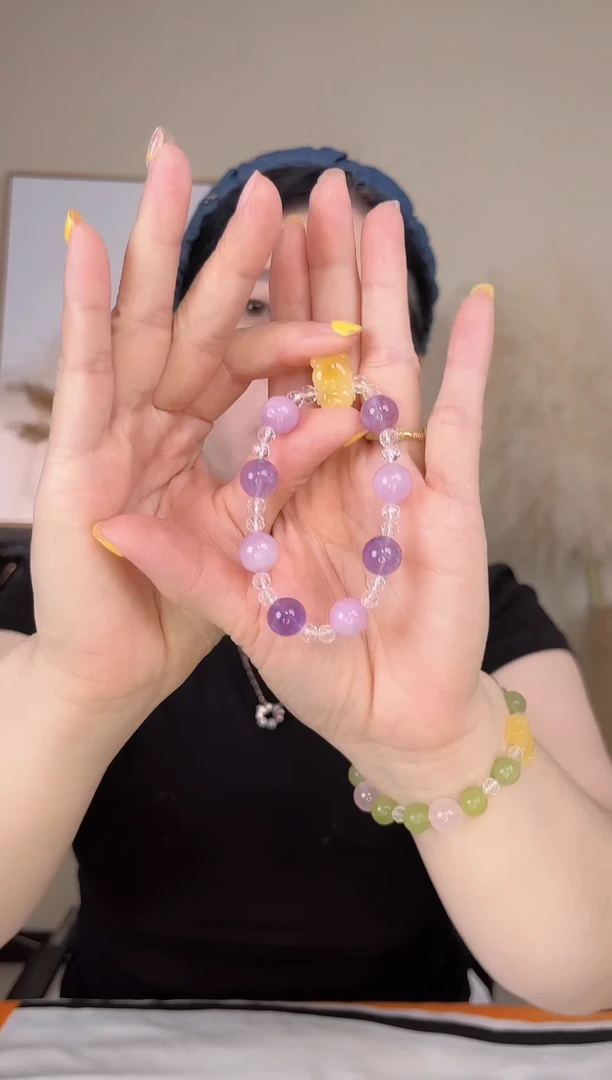 水晶手链未镶嵌紫水晶紫锂辉蜜蜡小熊手链