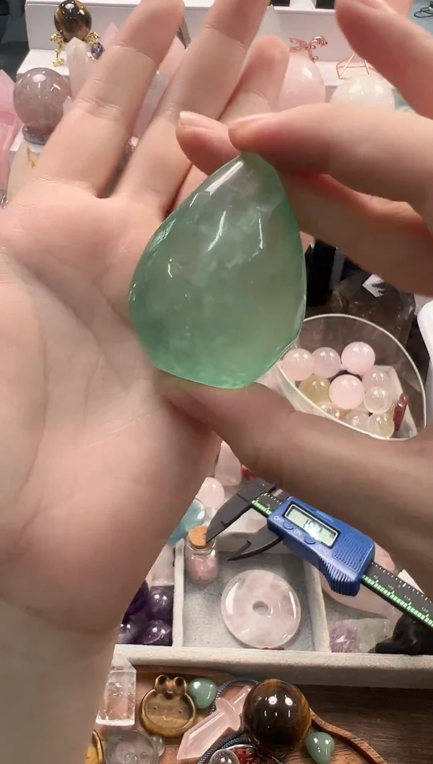 未镶嵌摆件萤石M301