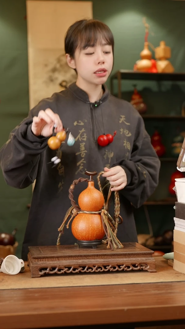 156号精品天然大漆酒葫芦一物一拍~