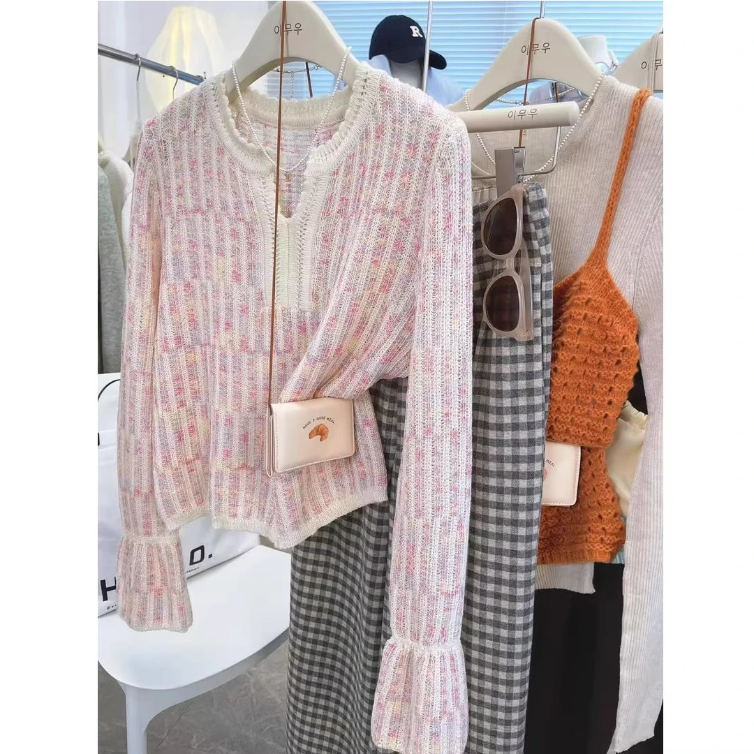 秋季2025新款爆款时尚女小香风气质休闲百搭小v领长袖针织衫上衣