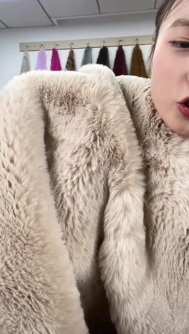 狐狸毛C64，尺寸1.9*2