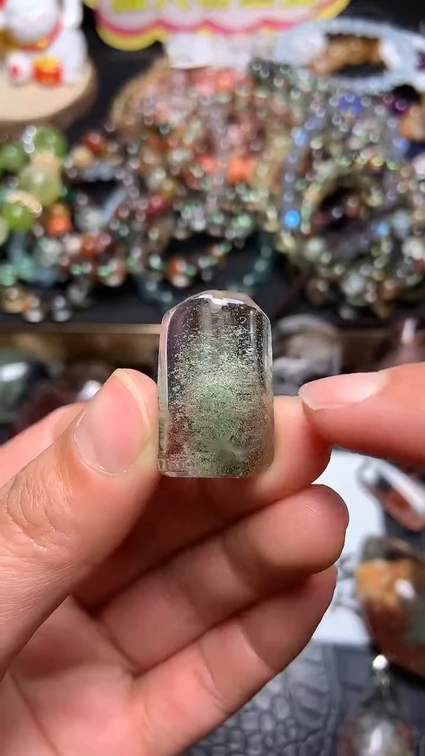 【闪购商品】水晶吊坠(赠链)未镶嵌143