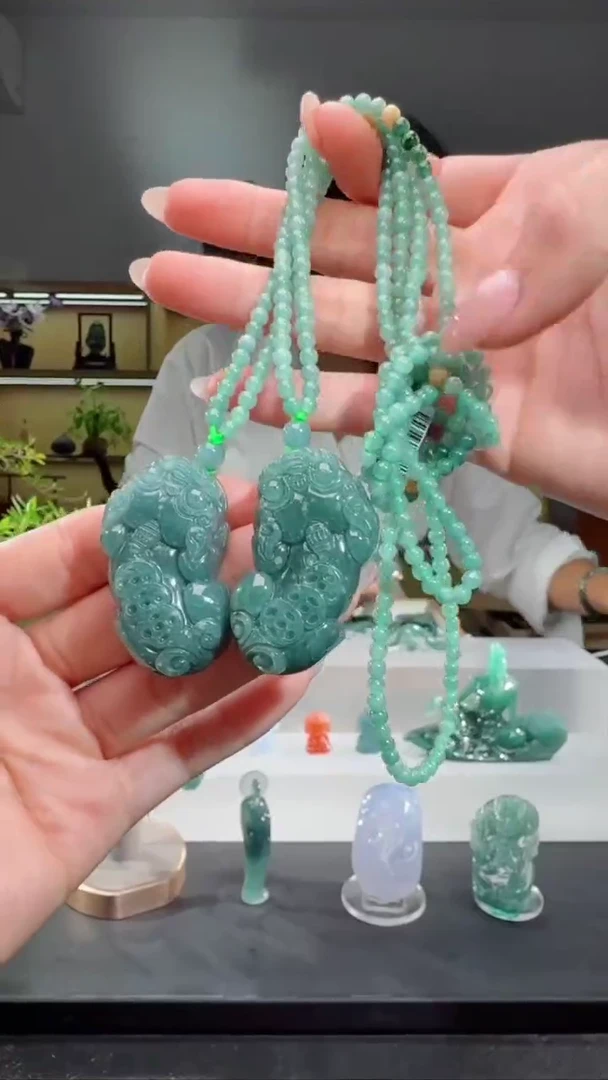 吊坠(赠链)未镶嵌翡翠貔貅（多样性发其一对）