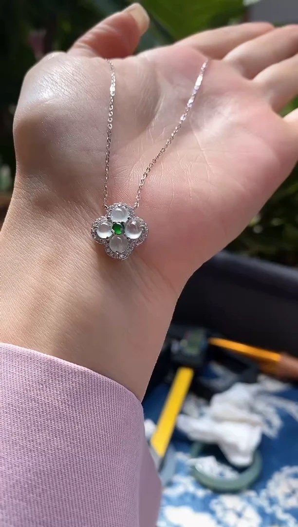 【闪购商品】翡翠颈饰未镶嵌翡翠项链