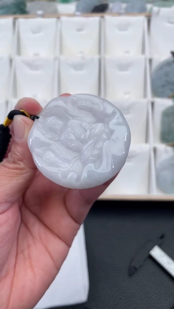 颈饰未镶嵌翡翠天然缅甸翡翠A货426