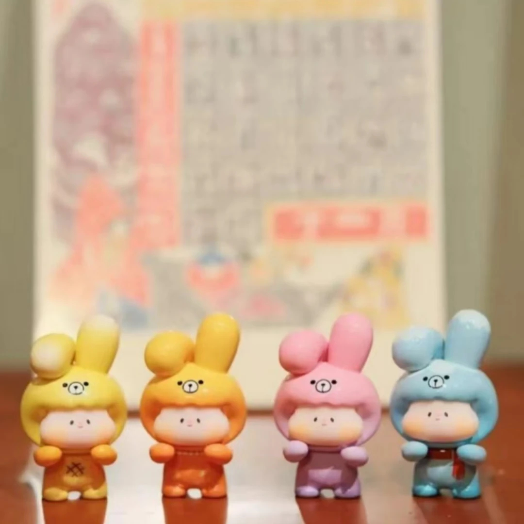 【新品】折耳兔的时间旅行系列可爱潮玩手办摆件DIY挂件产品