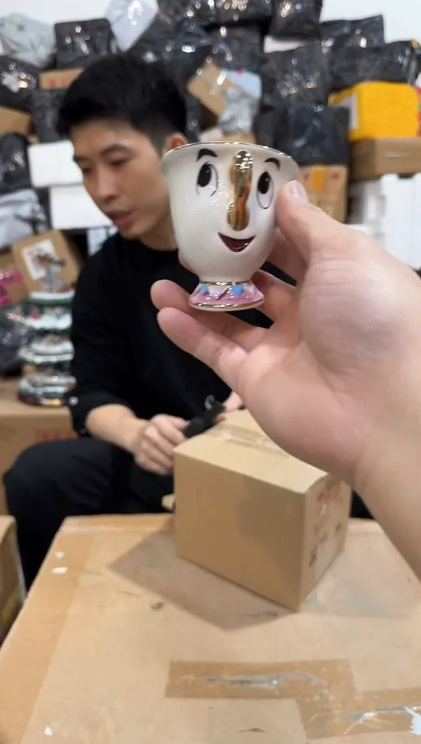 瓷片金边阿奇杯