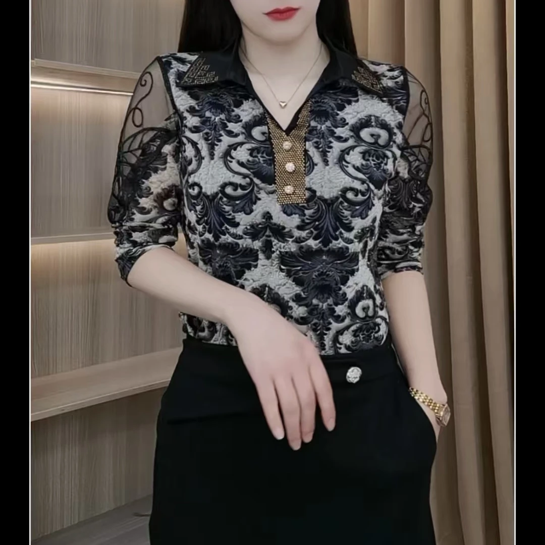 方领时尚翻领显瘦遮肉百搭长袖上衣大码女款弹力小衫洋气网纱小衫