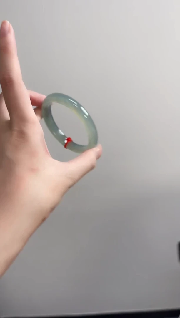 玛瑙/玉髓手镯未镶嵌57-58圈 需要包容