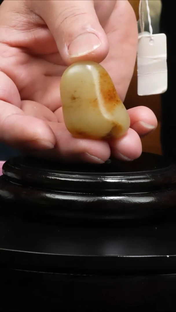 【闪购商品】和田玉吊坠(不含链)未镶嵌20.3g和田玉原石