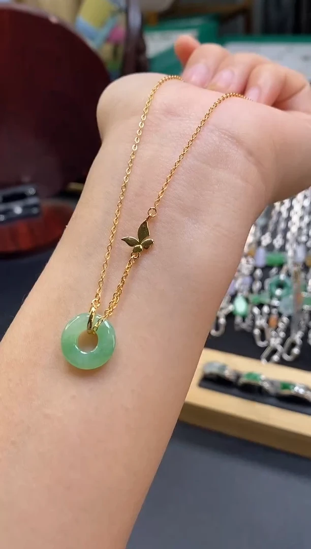 颈饰银S925镶嵌翡翠17763