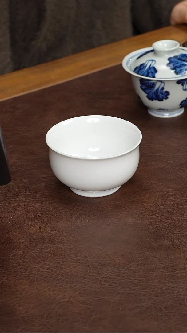 景德镇白胎炉式杯