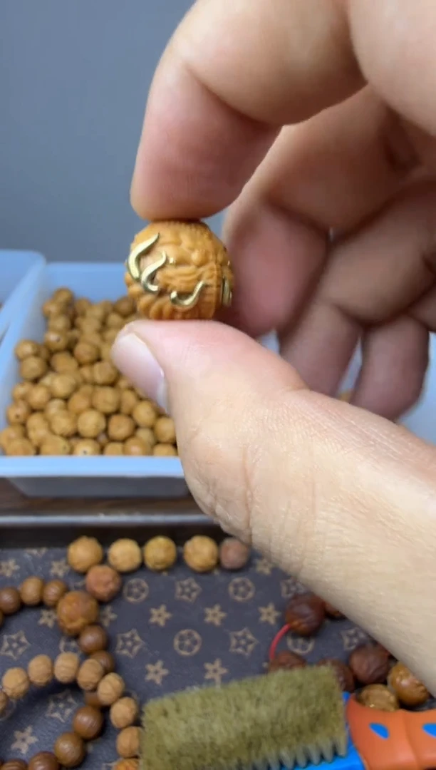 吊坠猴头核桃象神 重工